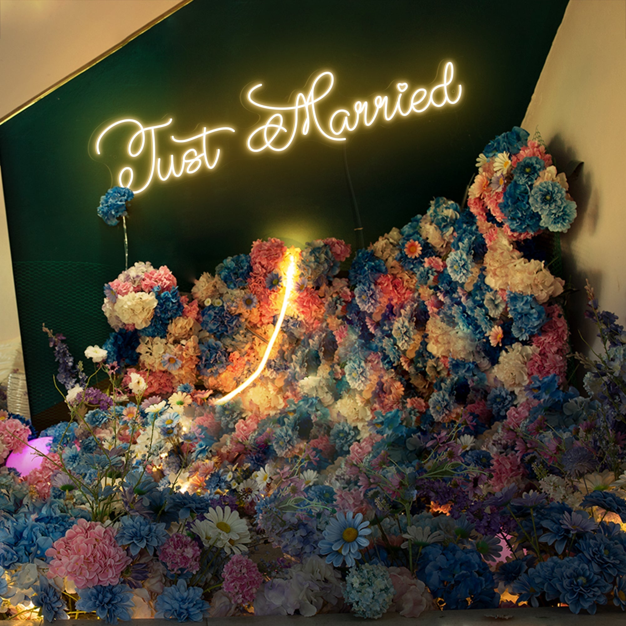 Just Married Neon Sign